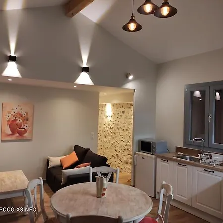 Maison Atypique Restauree A Neuf Calme A Pied Holiday home *